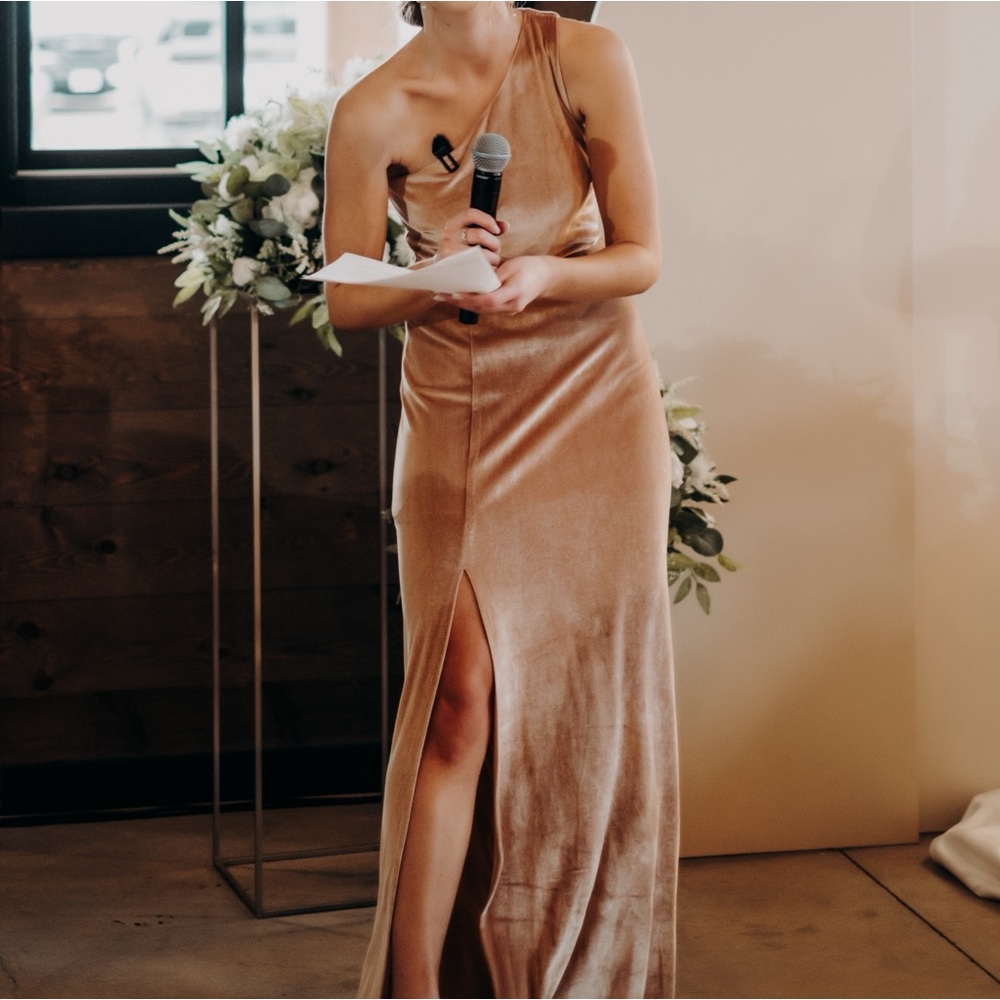 Bridesmaids dress, one shoulder, Baltic, born color champagne